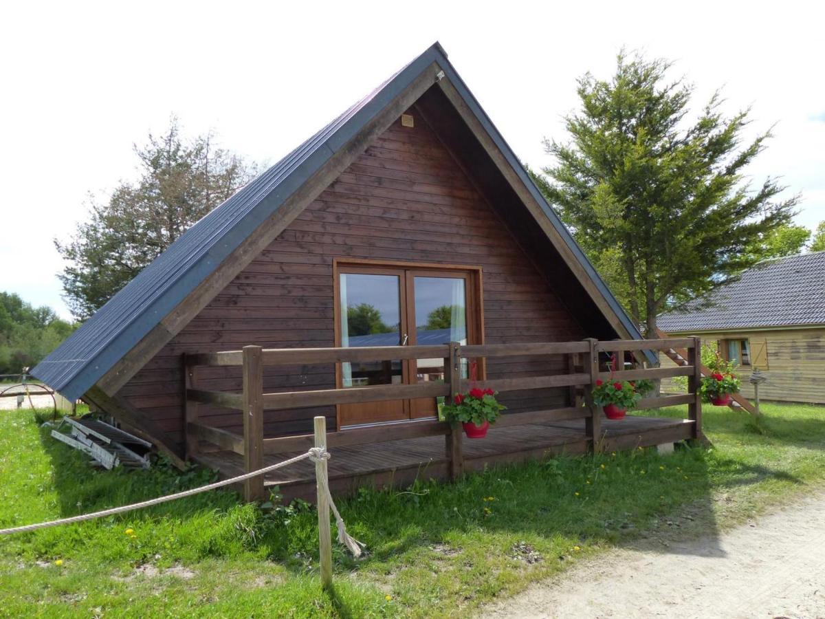 Chalet Familial Pres De Vichy, Terrasse, Animaux Acceptes - Fr-1-489-274 Le Vernet  ภายนอก รูปภาพ